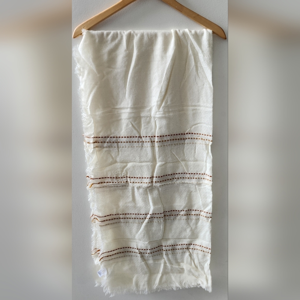 Old Navy Transitional Scarf